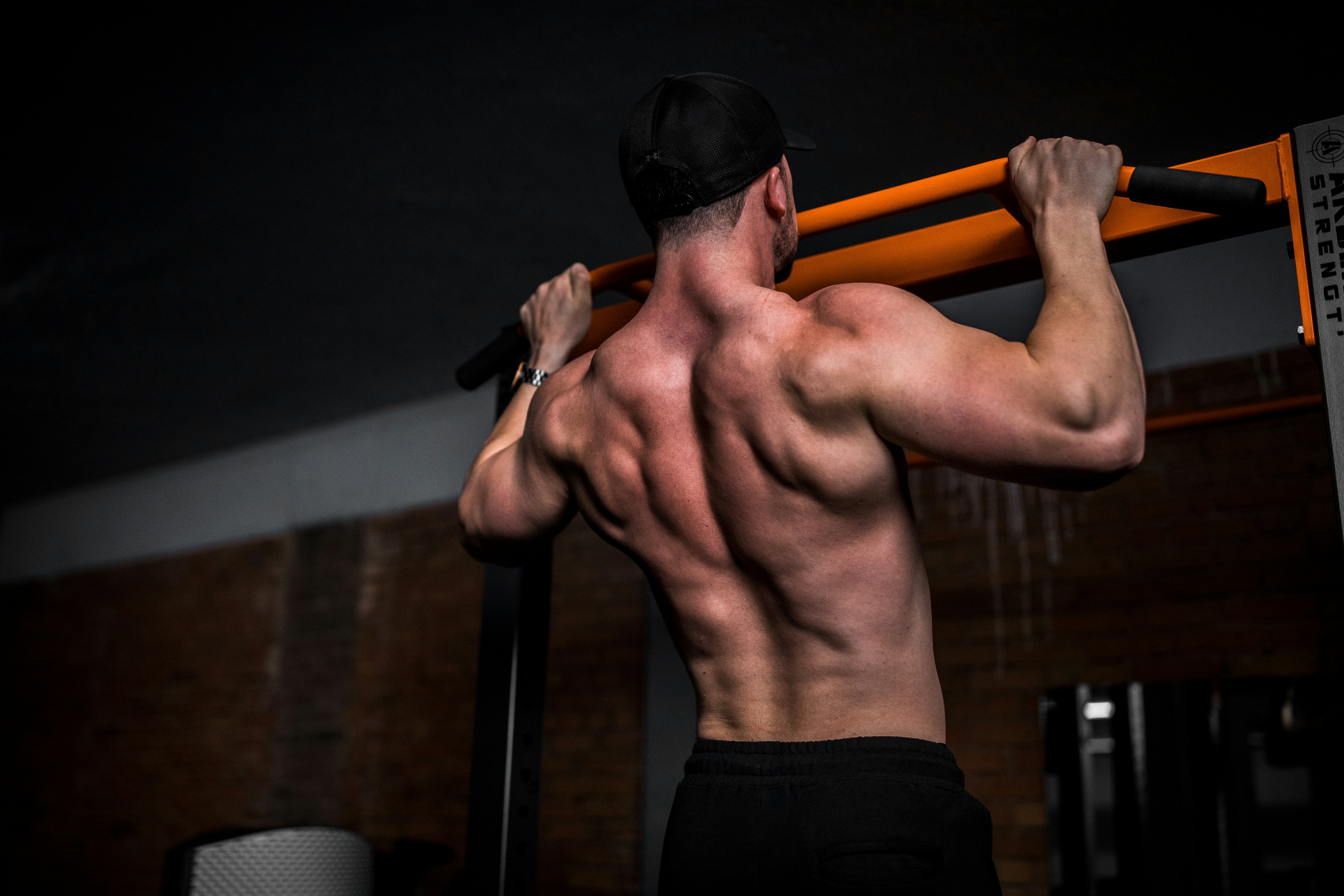 Best Back Exercises: Muscle Targets & Execution Details